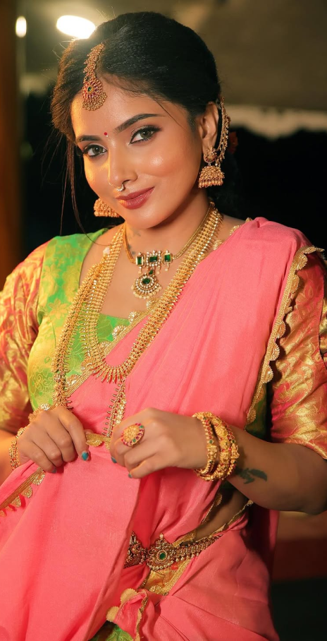 professional makeup artist in Thanjavur